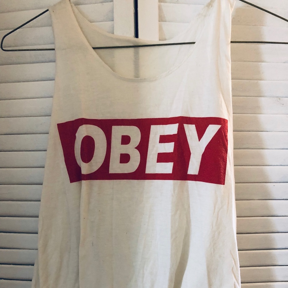 OBEY tank!